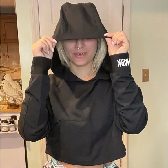 Gymshark Nonstop Cropped Hoodie - Picture 3 of 5